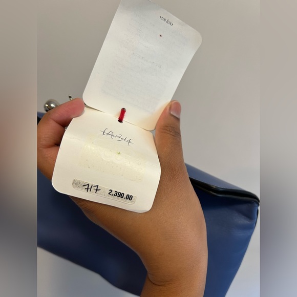 Alexander McQueen knuckle Clutch (Update Please read Description) - Picture 5 of 10